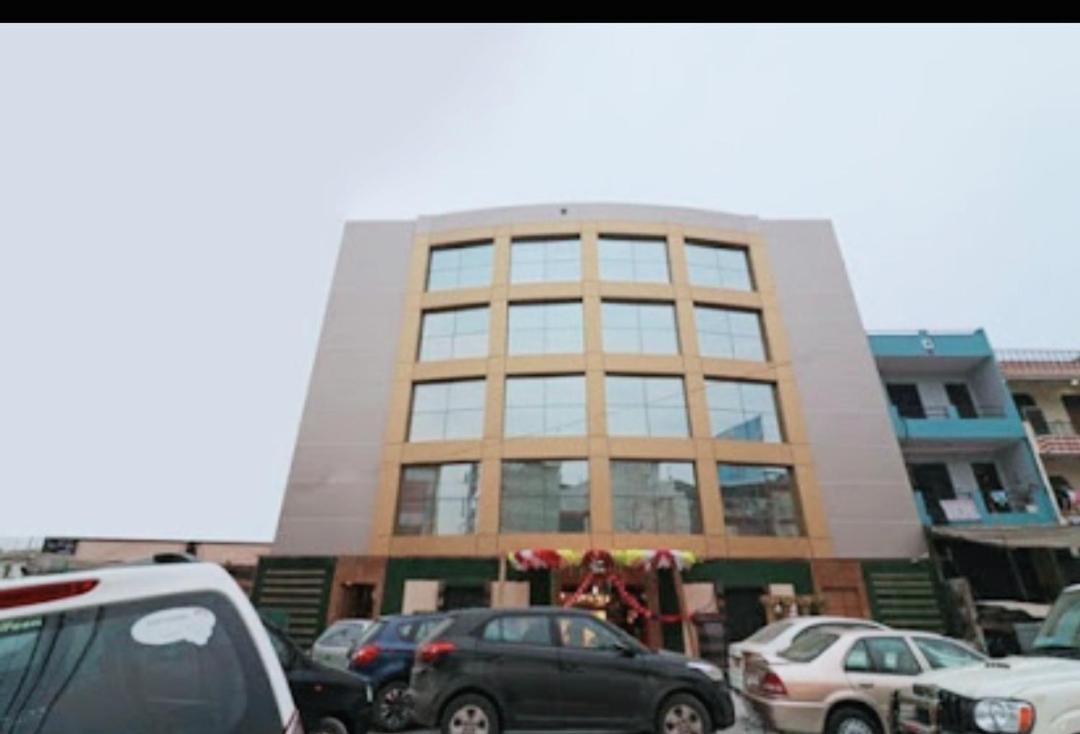 Hotel Sanjay Galaxy,Kanpur Exterior foto